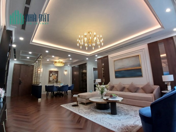 Bán chung cư Dương Đình Nghệ, HH1, 97m², 2PN, giá 6 tỷ - 0975 118 822.