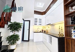 BÁN NHÀ PHỐ YÊN HÒA – CẦU GIẤY – HN  – TIỆN ÍCH ĐẦY ĐỦ,giá 7ty ,xx  083.2865.116