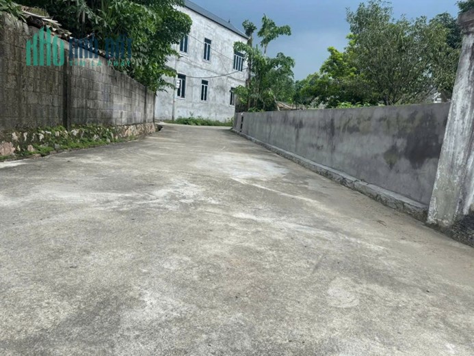 Khuôn Viên Đẹp tại Chương Mỹ. Nhỉnh 3 Tỷ