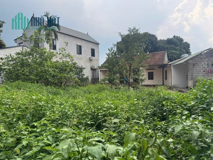 Khuôn Viên Đẹp tại Chương Mỹ. Nhỉnh 3 Tỷ