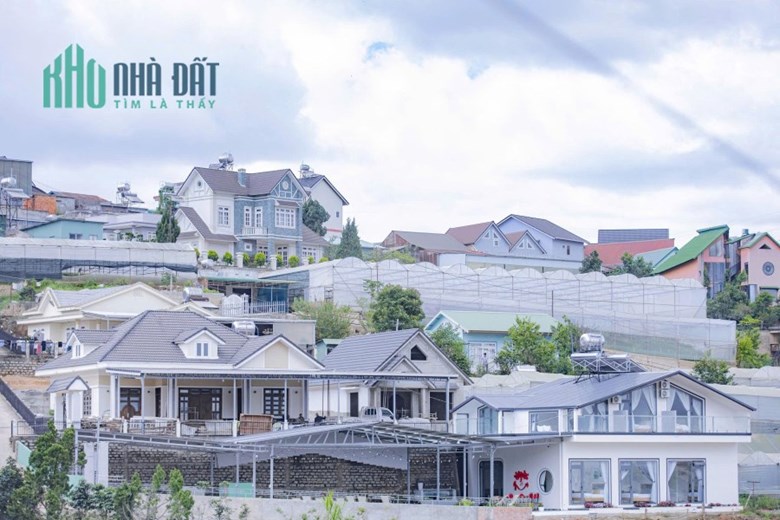 CHO THUÊ VILLA TRẠI MÁT P11 ĐÀ LẠT - HỒ BƠI NƯỚC NÓNG, BÃI ĐẬU XE, VIEW ĐỈNH - 40TR