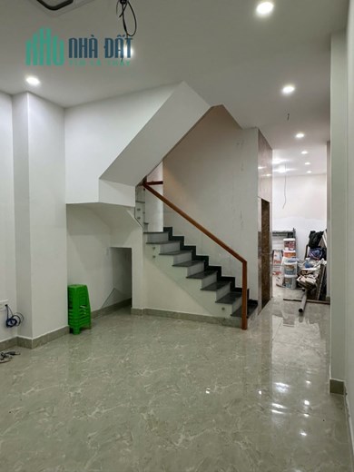 CHO THUÊ NHÀ NGUYÊN CĂN PHAN ĐÌNH PHÙNG P2 ĐÀ LẠT - 5 TẦNG, 8PN, THANG MÁY, MẶT BẰNG KD