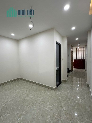 CHO THUÊ NHÀ NGUYÊN CĂN PHAN ĐÌNH PHÙNG P2 ĐÀ LẠT - 5 TẦNG, 8PN, THANG MÁY, MẶT BẰNG KD