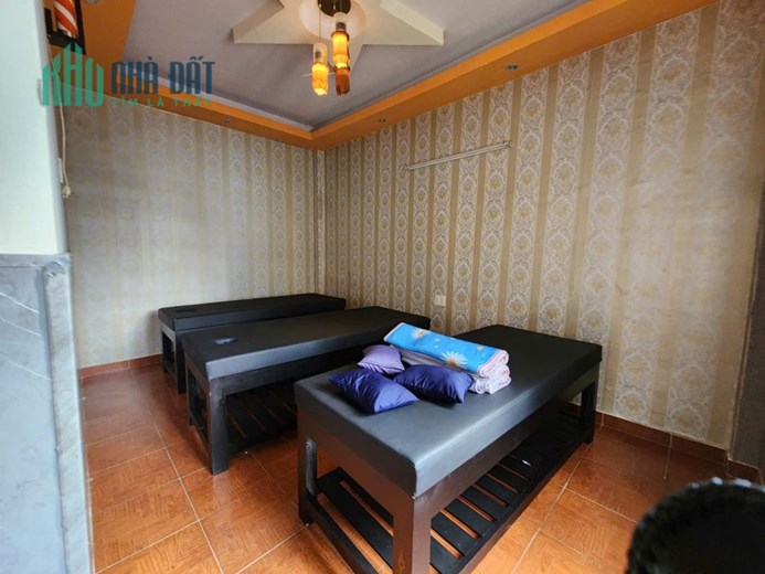 CHO THUÊ KHÁCH SẠN TRUNG TÂM PHƯỜNG 4 ĐÀ LẠT giá 22tr - CÓ GPKD - PCCC