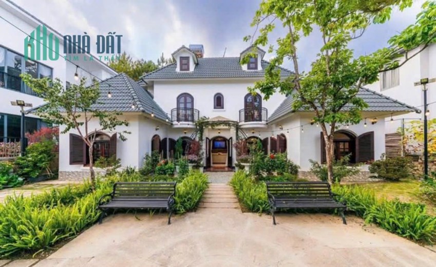 CHO THUÊ VILLA SÂN VƯỜN 4 PHÒNG NGỦ KDL NAM HỒ PHƯỜNG 11 TP ĐÀ LẠT 30TR/THÁNG