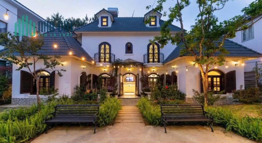 CHO THUÊ VILLA SÂN VƯỜN 4 PHÒNG NGỦ KDL NAM HỒ PHƯỜNG 11 TP ĐÀ LẠT 30TR/THÁNG