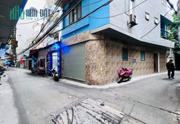 TRUNG TÂM CỦA SINH VIÊN VÀ NHIỀU TRƯỜNG ĐH LỚN - TOÀ CHDV HỒ TÙNG MẬU  6 TẦNG THANG MÁY - 20P KHÉP