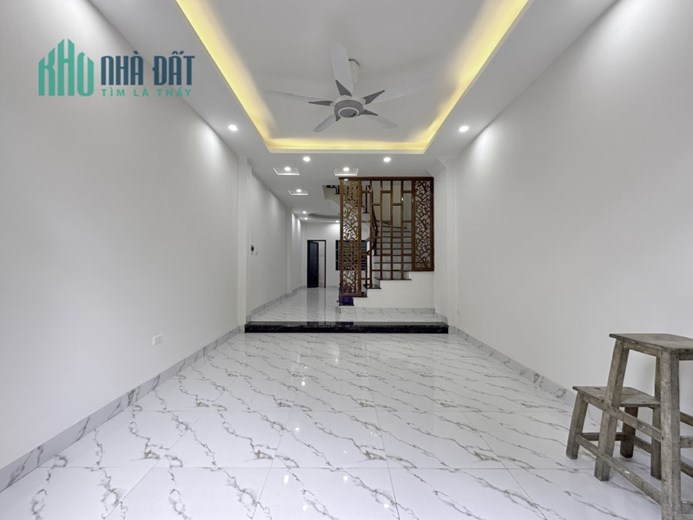 Bán gấp nhà Vân Côn, Hoài Đức, ô tô đỗ cửa, 4 tầng