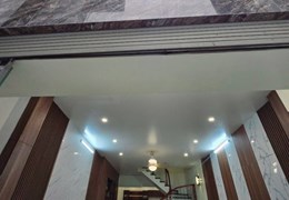 TRUNG TÂM CẦU GIẤY -72M2 -DÂN XÂY CHẮC CHẮN ĐẸP -VÀI BƯỚC RA PHỐ -FULL NỘI THẤT -SẴN Ở