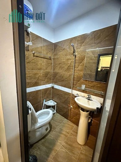 Bán tòa CCMN Phố Cổ Nhuế - 5 tầng - 9 phòng cho thuê full phòng - 7,5 tỷ