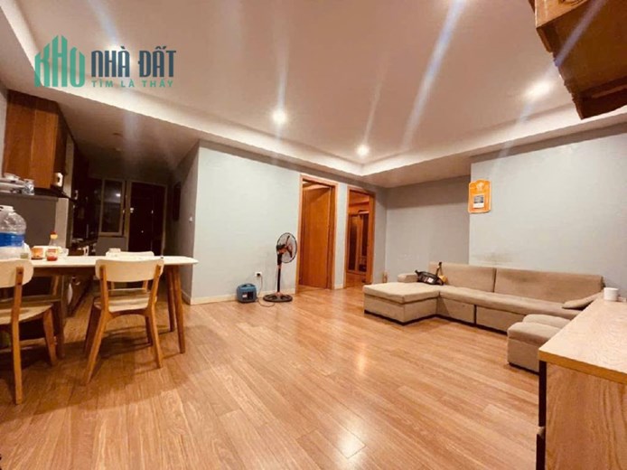 Bán căn hộ 65m2, tòa Ecohome 2, sổ riêng sang tên ngay.
