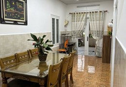 BÁN NHÀ LÊ HỒNG PHONG P4 ĐÀ LẠT - 2PN, SỔ RIÊNG XD, TRUNG TÂM - GIÁ GẤP 3 TỶ