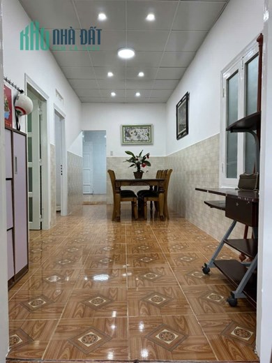 BÁN NHÀ LÊ HỒNG PHONG P4 ĐÀ LẠT - 2PN, SỔ RIÊNG XD, TRUNG TÂM - GIÁ GẤP 3 TỶ