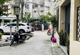 KHU PHÂN LÔ Tôn Thất Thiệp – 5 tầng 35m chỉ 15.5 tỷ - NHÀ ĐẸP, NGÕ RỘNG, Ô TÔ ĐỖ 5M