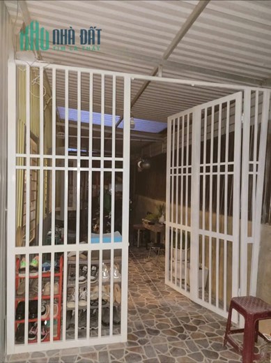 NHÀ HẺM CÁCH MẠNG THÁNG 8 GIÁ 1 TỶ 200 TRIỆU CÁCH HỒ XUÂN HƯƠNG 400M