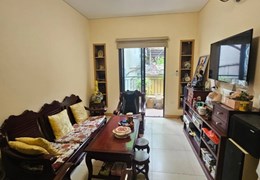 Hàng Bún MỘT NHÀ RA PHỐ, SÂN THOÁNG TRƯỚC SAU – 3 tầng 61m MT4m chỉ 19.9 tỷ - SỔ VUÔNG ĐẸP