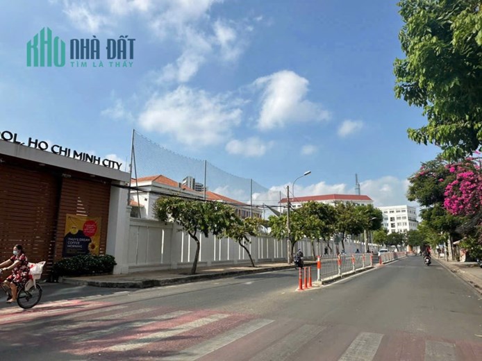 BÁN ĐẤT VÀ NHÀ CẤP 4 NGUYỄN VĂN HƯỞNG – THẢO ĐIỀN – VỊ TRÍ ĐẸP NGAY TRƯỜNG BIS