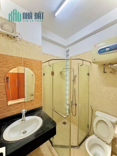 4 CHỖ ĐỖ CỬA, NGÕ RỘNG THẲNG PHỐ - Nguyễn Thái Học 5 tầng 43m MT4m chỉ 16.9 tỷ - NHÀ ĐẸP, SĐCC