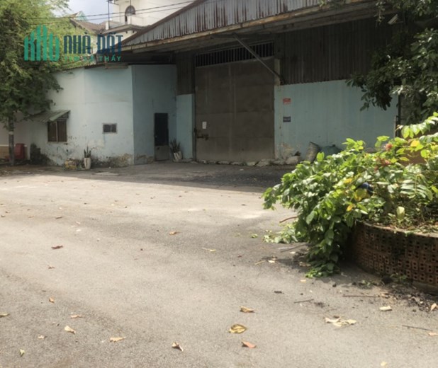 Cho thuê văn phòng kho 400m2 đường container, ngã tư Ga Quận 12