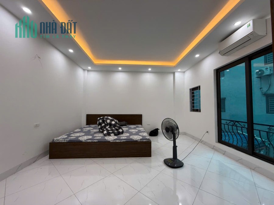 Bán nhà Lai Xá, Hoài Đức, 30m, 5 tầng, ngõ ô tô đỗ gần, sát cạnh QL 32
