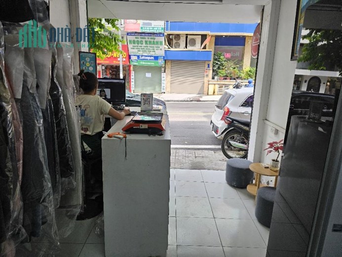 MẶT PHỐ Cửa Nam, ĐỦ CHÂN ĐỦ NÓC – 30m chỉ 17 tỷ - VIP KINH DOANH
