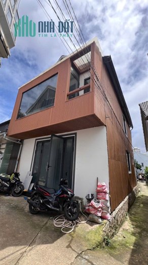 BÁN NHÀ CAO THẮNG P7 ĐÀ LẠT - 4PN, ĐƯỜNG Ô TÔ, NHÀ XÂY KIÊN CỐ - 2.85 TỶ