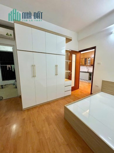 Bán chung cư Resco Cổ Nhuế_ CV Hòa Bình 65m, 2pn, 2wc giá 4,18 tỷ.