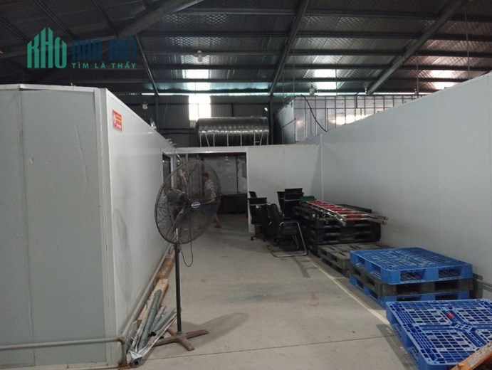 CHO THUÊ 1000m2  KHO, XƯỞNG Tại GIA TÂN. Xã QUANG MINH. H. NỘI