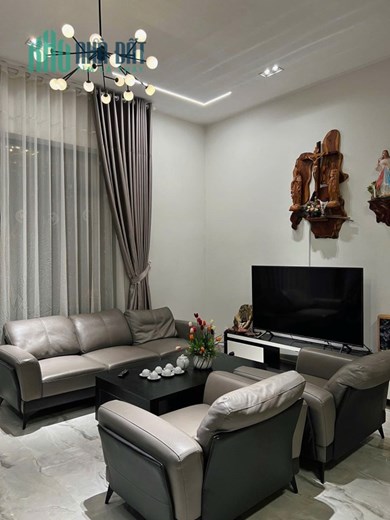CHO THUÊ VILLA NGUYÊN CĂN LÊ HỒNG PHONG,P. XUÂN HƯƠNG - ĐÀ LẠT