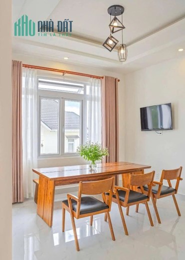 Bán khách sạn 32 phòng đã hoàn công mặt tiền Tô Hiến Thành - Đà Lạt - Lâm Đồng