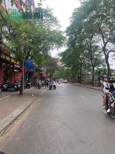 Bán nhà khu Trung Yên Cầu Giấy mặt tiền rộng hiếm có vị trí kinh doanh tốt giá hợp lý