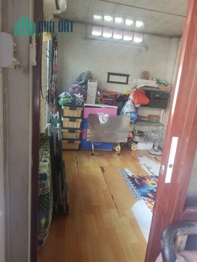 Bán gấp, nhà Võ Văn Kiệt, Cô Giang, Quận 1, 3 tầng, 3 ngủ, chỉ 2,69 tỷ.