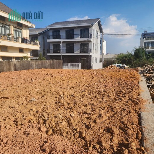 BÁN ĐẤT BIỆT THỰ VẠN HẠNH P. LÂM VIÊN - ĐÀ LẠT - 345M2, GẦN THUNG LŨNG TÌNH YÊU