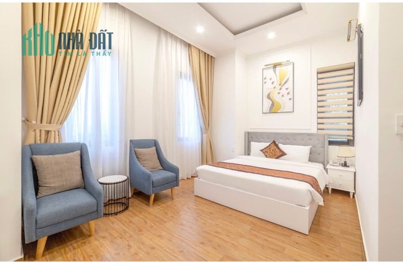 CHO THUÊ KHÁCH SẠN FULL NỘI THẤT ĐƯỜNG PHÙ ĐỔNG THIÊN VƯƠNG PHƯỜNG 8 giá 70tr