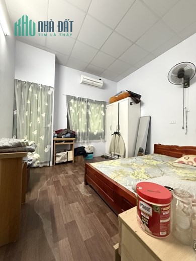MẶT NGÕ THÔNG ÔTÔ TRÁNH Trịnh Hoài Đức-Nguyễn Thái Học – 3 tầng 40m chỉ 14.9 tỷ - SỔ VUÔNG ĐẸP
