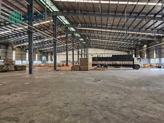 CHO THUÊ 4000M2 KHO, XƯỞNG TẠI XÃ ĐÔNG ANH. HÀ NỘI
