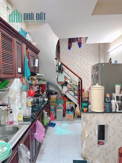 Cơ Hội Đầu Tư Vàng - Mua Nhà Khu Phố Sầm Uất Đường Bùi Viên Quận 1