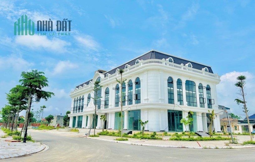 Cần bán căn SHOPHOUSE trục đường BT Hải Hòa, Nghi Sơn rộng 34m, Kinh doanh cực tốt. LH 0969 346 836