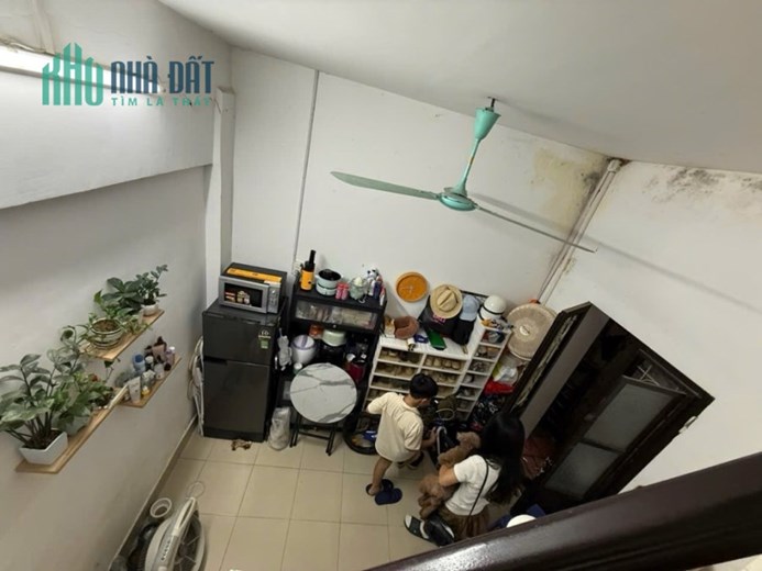 Đào Duy Từ KHÁCH TÂY TẤP NẬP – 3 tầng 15m chỉ 4.1 tỷ - NGÕ NÔNG NHÀ THOÁNG, SỔ VUÔNG