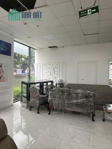 Cho thuê kiot bên toà báo nhân dân Xuân Phương( KĐT Xuân Phương):0941831966
