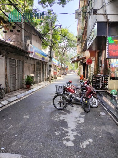LÊ VĂN HIẾN - 6 TẦNG - PHÂN LÔ - NGÕ THÔNG Ô TÔ - 4,5 TỶ