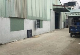 Kho xưởng 870m2 trục Phan Huy Ích GV cho thuê