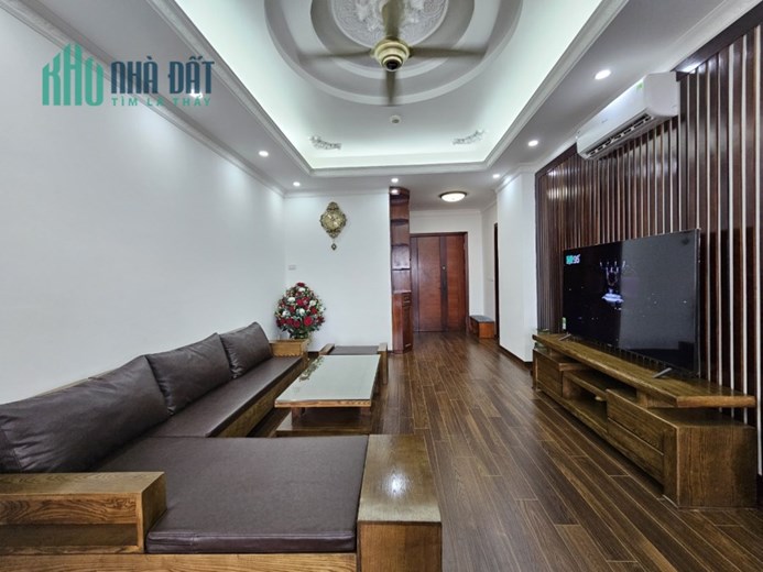 Hiếm! Bán chung cư Trung Yên Plaza, số 1 phố Trung Hòa, 112m2, 3pn-9.2 tỷ- 0975118822