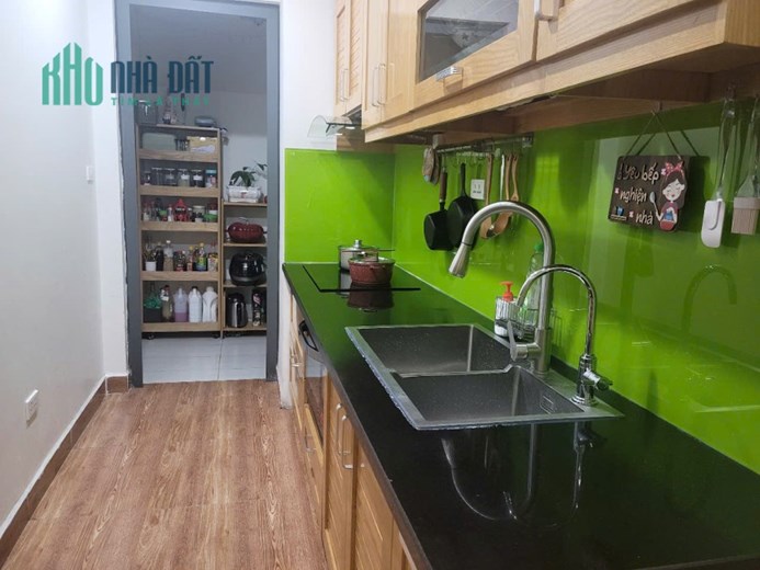 BÁN CC 2 NGỦ TẠI THÁI HÀ - 43 PHẠM VĂN ĐỒNG. GIÁ BÁN NHANH