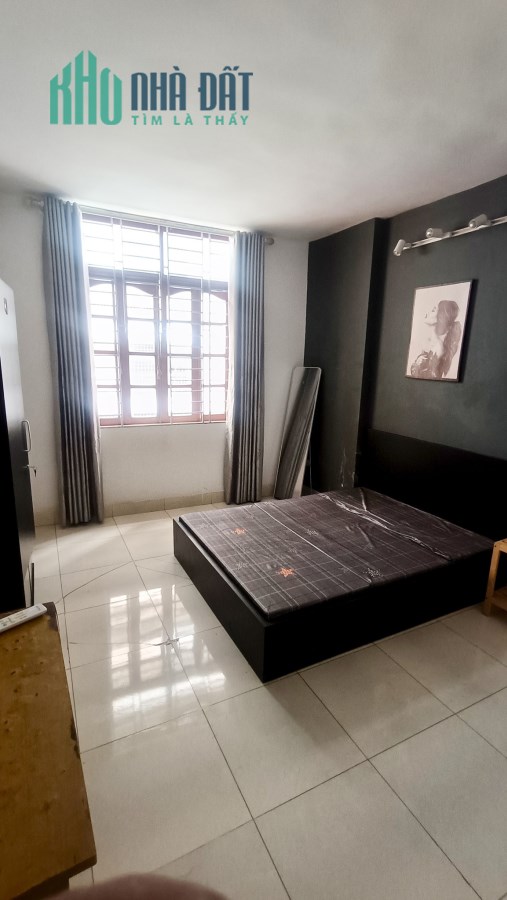 Giảm chào chỉ còn 10.5 tỷ - 39m2 - 5 tầng 10 phòng siêu dòng tiền - Cát Linh - Đống Đa