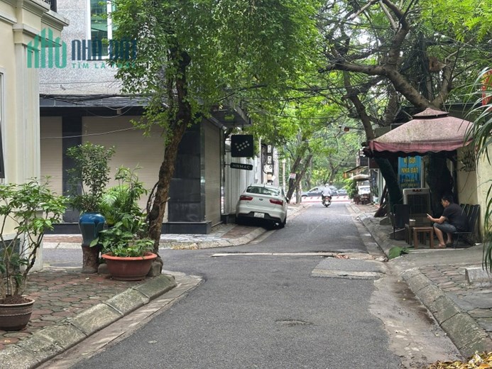 Nhà đẹp trung tâm Đống Đa – phân lô, vỉa hè, ô tô tránh, tiện ích ngập tràn, chỉ 22 tỷ