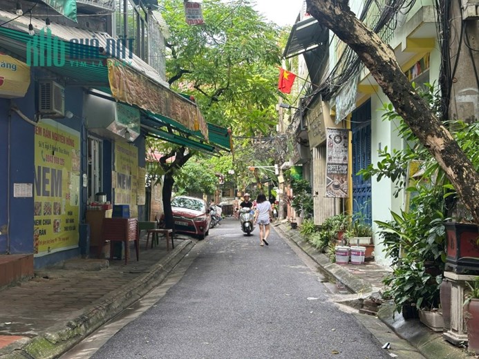 Nhà đẹp trung tâm Đống Đa – phân lô, vỉa hè, ô tô tránh, tiện ích ngập tràn, chỉ 22 tỷ