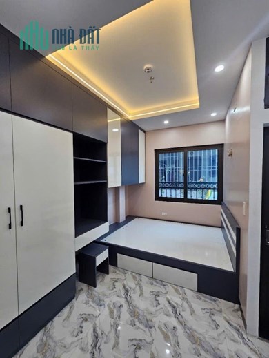 Ba Đình – CCMN 15 Phòng Full Nội Thất, Cho Thuê Kín, Doanh Thu 90tr/Tháng