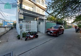 Bán nhà trung tâm Nhà Bè giá tốt 4x16 -oto- 4ty850