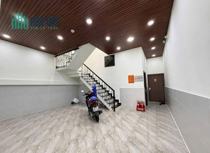 Bán Nhà Mặt Tiền Đường Ngay Đại Học Tôn Đức Thắng Quận 7 – Thu Nhập 80 Triệu/Tháng